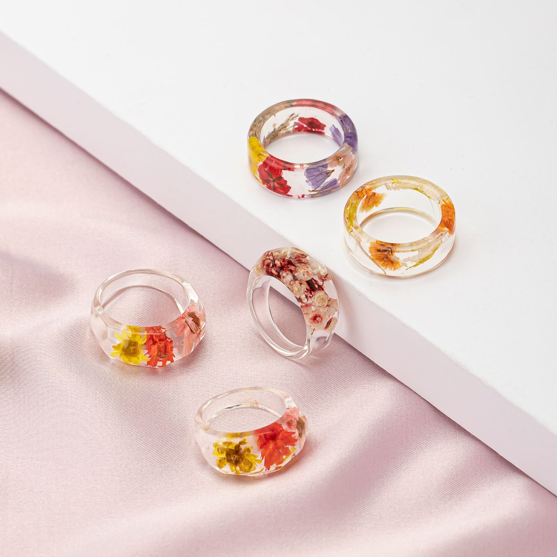 Dried Flower Bulk - Exquisito Anillo Minimalista de Resina con